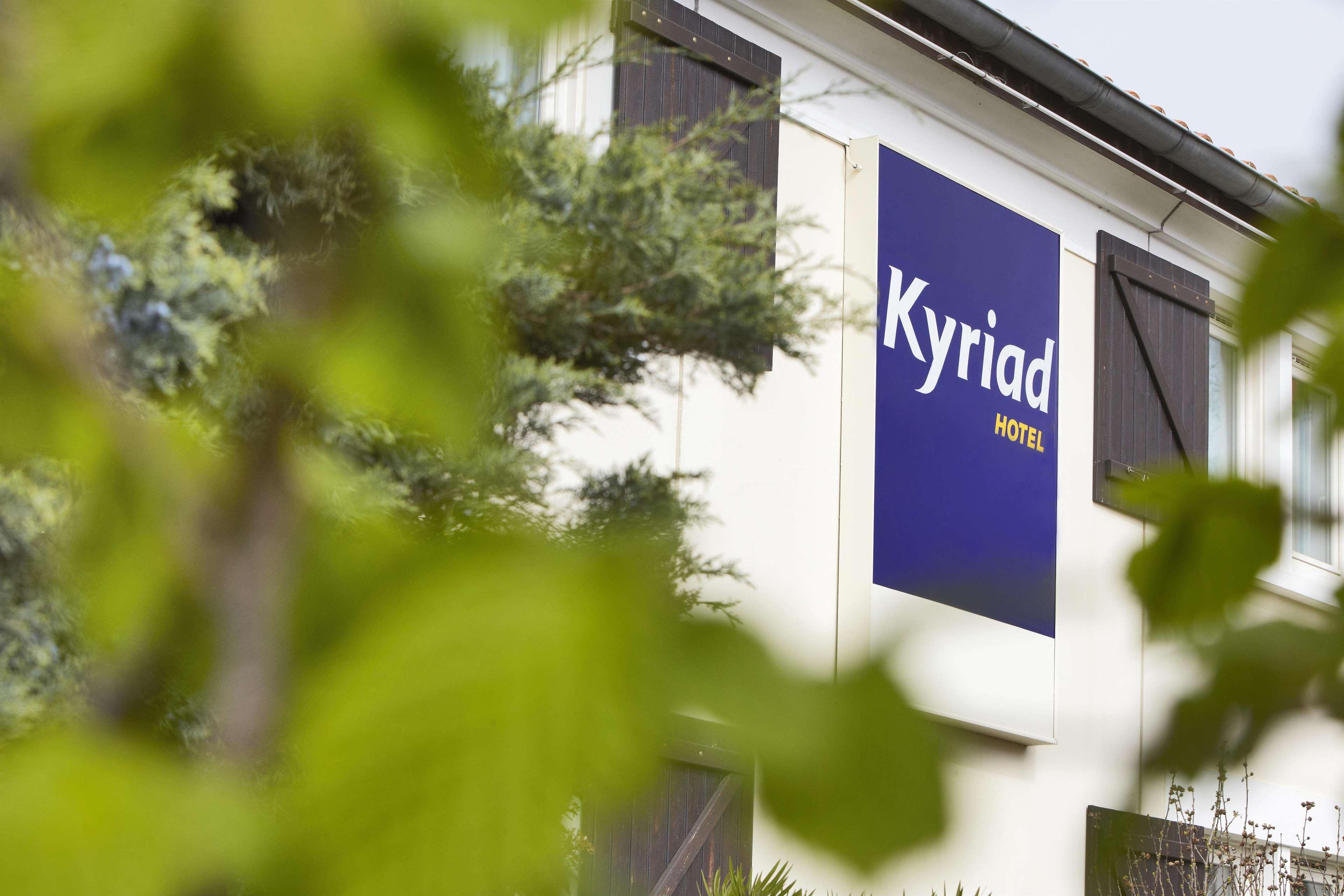 Kyriad Bordeaux Lormont Exteriör bild